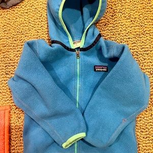 Bundle of 5 qty size 2TBoy Jackets. Patagonia, LLBean, North Face, Zara, OshKosh